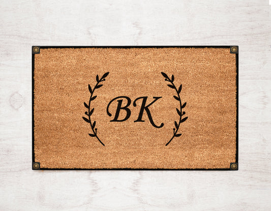 Iniciales Laureles (Escribe tus iniciales)