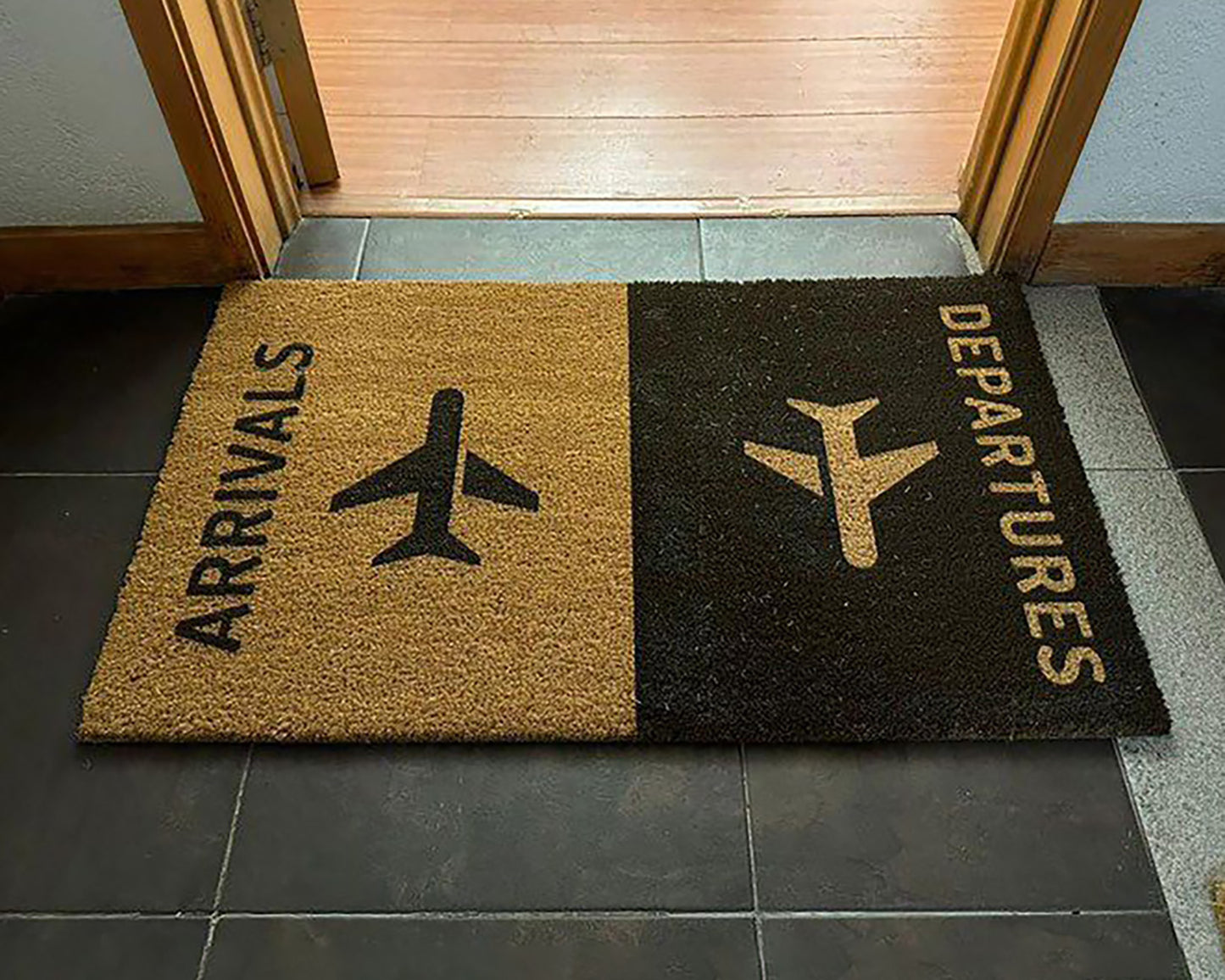 Arrivals/Departures 2